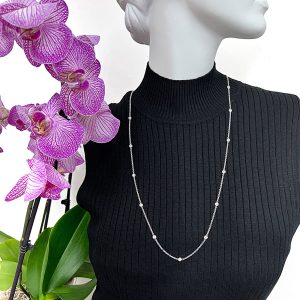 18KT DIAMOND-BY-THE-YARD 12.5 POINTERS 12 BEZELS WHITE